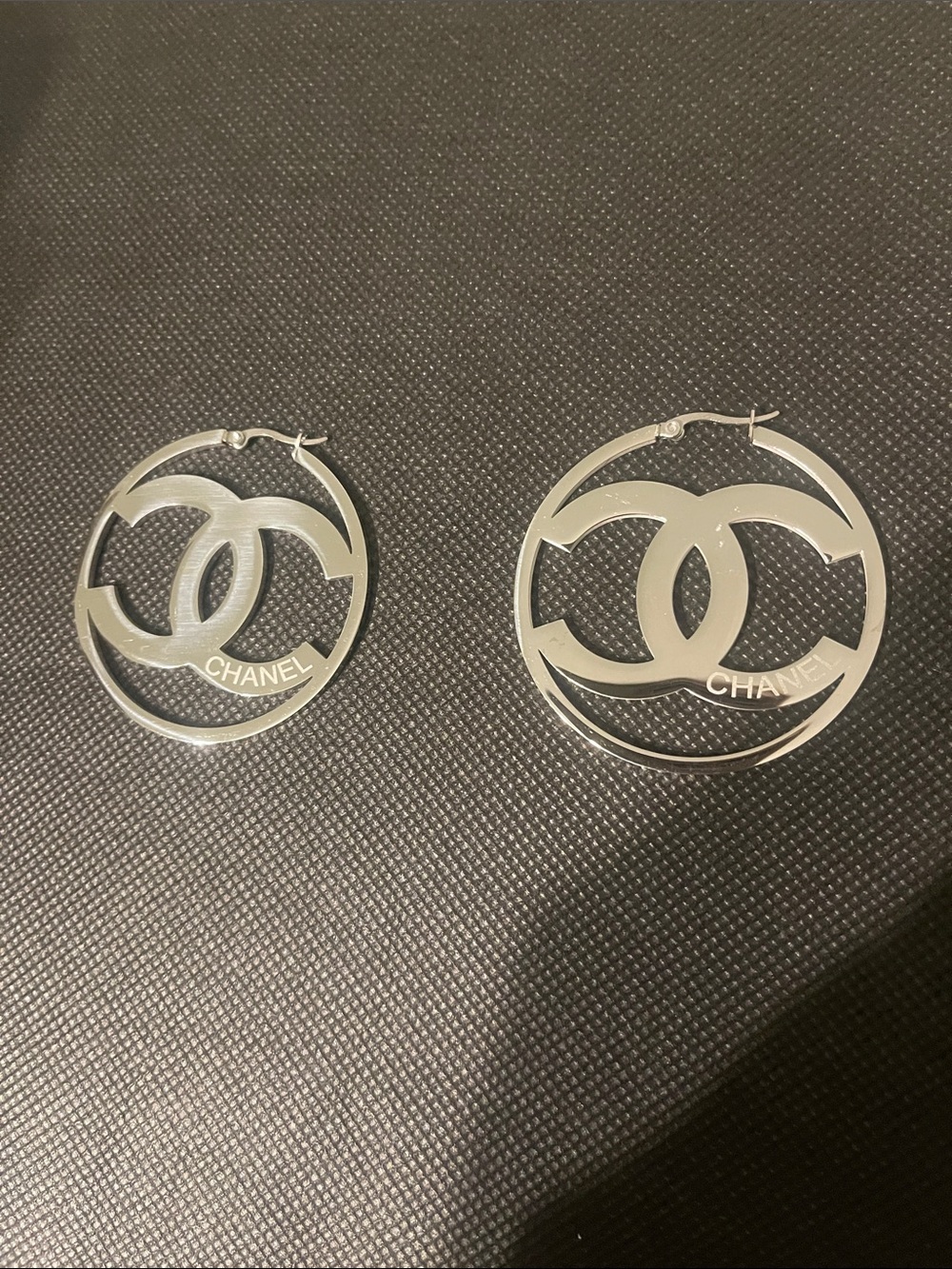 Stainless steel Source Unknown Silver Hoop Earrings brand new